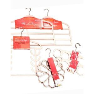 Totally Living Tank Top, Pant, and Accessory Hanger Lot